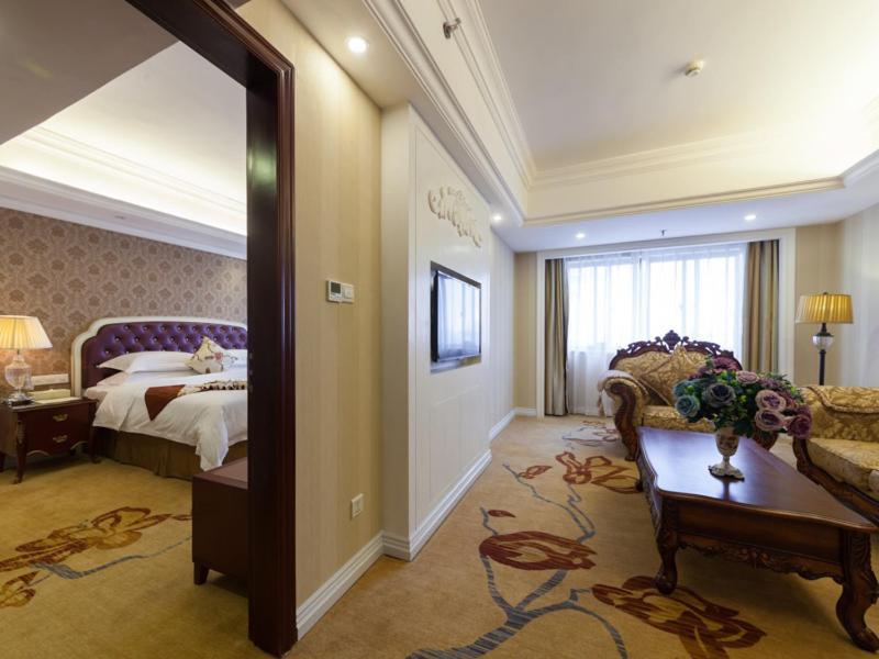 Vienna International Hotel Nanning Zoo Exterior foto